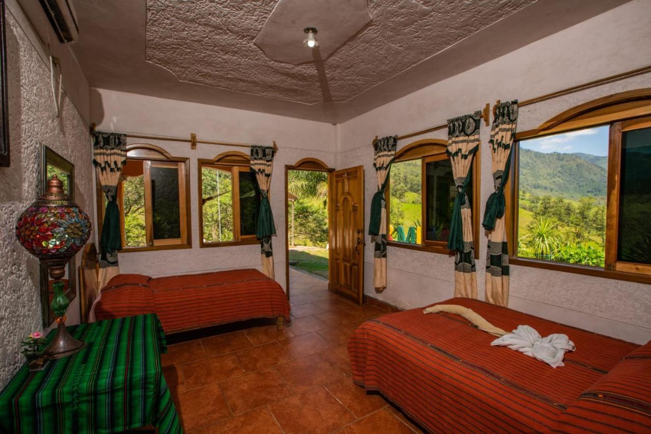 El Mirador De Tansu Hotel Lanquín Eksteriør billede